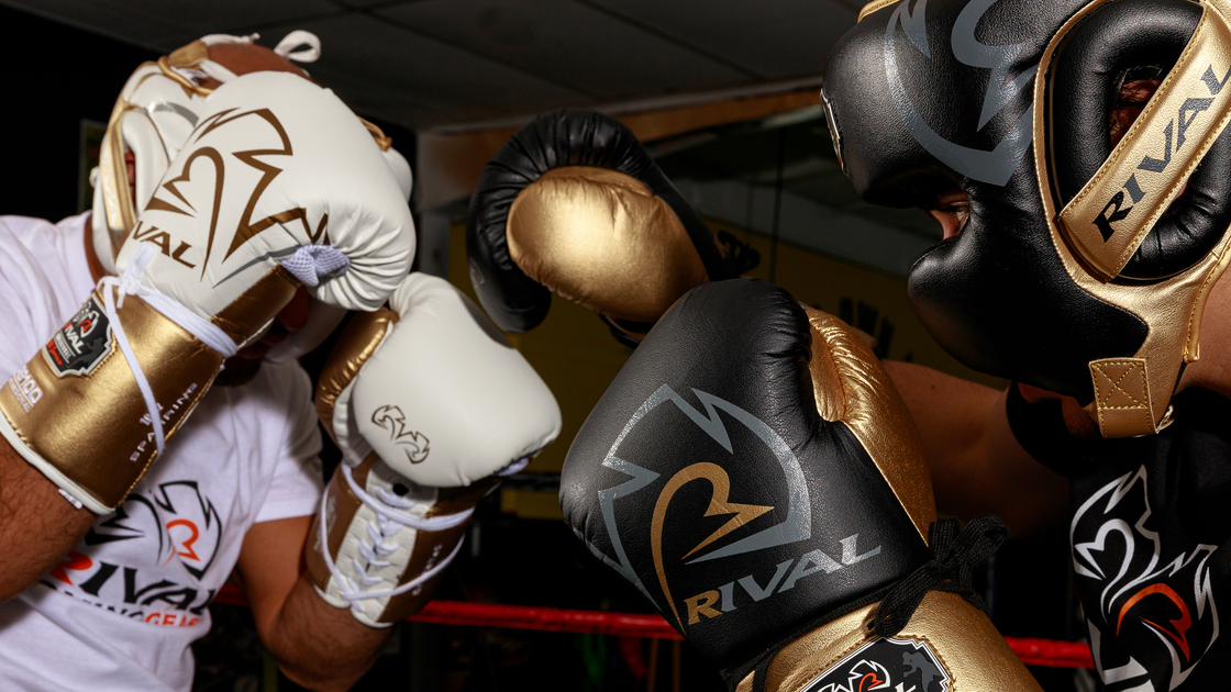Rival boxing gloves hot sale gold